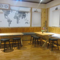 新設されていた地下のカフェラウンジの様子