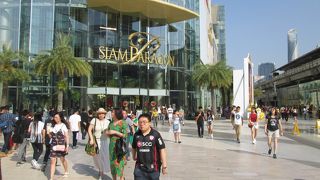 旧正月シーズンのサイアム パラゴン2017