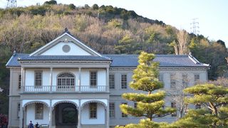 庁舎かと思った。