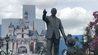 本家本元カリフォルニアディズニーランド！！