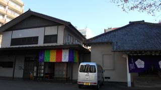 お店みたいな建物でした