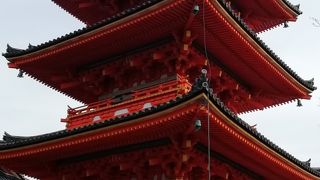 境内の中で一際目立ちます