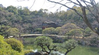 相楽園内にあります。おすすめ。