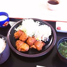 から揚げ定食