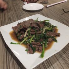 牛肉とニラの炒め