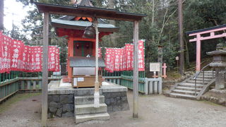 春日大社森林に鎮座する若宮十五社の一社