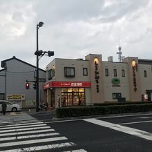 ここからもいい匂いがしてます。