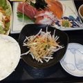 居酒屋だけど昼はランチあり。