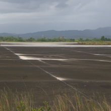 空港のエプロンです。広さは、十分ですが、手入れはいまいちかも