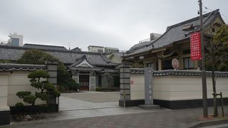 立派なお寺でした