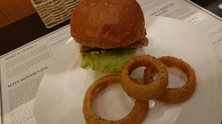 ツナバーガーが絶品