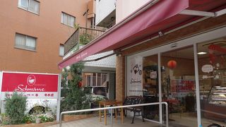 子供さんが喜びそうなケーキが多かったです