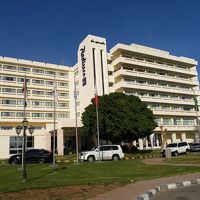 「ラディソン・ブルー・アルアイン」ホテルです