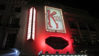 ミュージカルを楽しめます