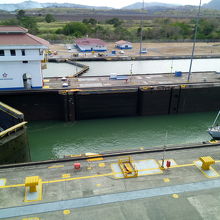水位が整い、門が開きます