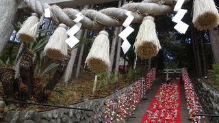 素盞嗚神社 雛段飾りは、スゴイ！の一言