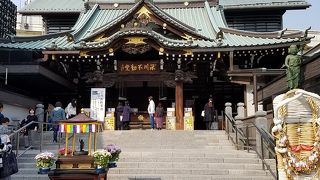 日曜日の午後、混みあってました。