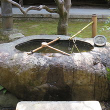 素敵なつくばい