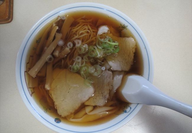 老舗の麺類屋