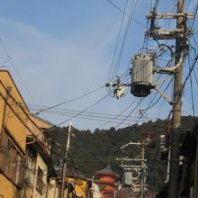 アッ！清水寺の三重塔が見えてきました