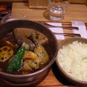 札幌駅から近いスープカレーの店