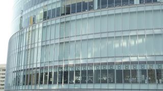 桜木町駅のとなり