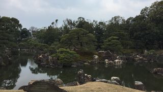 広くてきれいな庭園