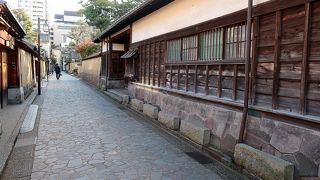 いかにも武家屋敷群