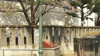 ガス灯とともに