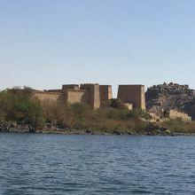 ボートから見たイシス神殿