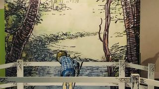 立体や触れる展示物も