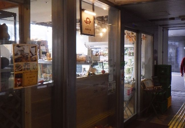 千葉のカフェバー