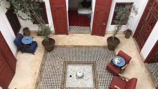 ダール バラカ & カラム