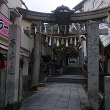 神社正面です