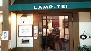 ソースが良いです らんぷ亭