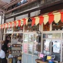 店舗正面です