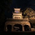 ステンドグラスが特徴的な神社です。