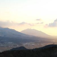 早朝の阿蘇山からの日の出