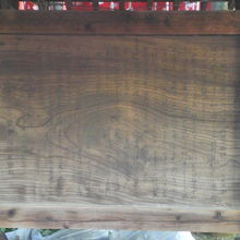 装束稲荷神社の由緒を記す解説です。読めませんが伝統があります