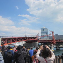 カメラを構える方で溢れていました(;'∀')。