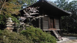 国宝の校倉造倉庫