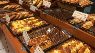 阪急百貨店で100円パン！美味しそうでついつい買っちゃいました