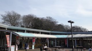 農業センターが隣接する道の駅 （道の駅 あずの里いちはら）