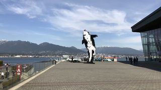 シャチのオブジェ