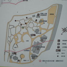 現在は、庭園と晩香蘆と青淵文庫が、昔の栄華を伝えています。