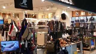 スーツケースアクセサリーも充実