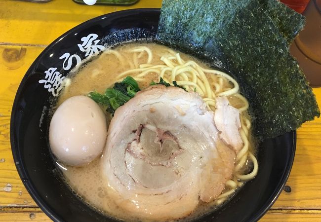 芸人さんのラーメン屋！賑わってる！！