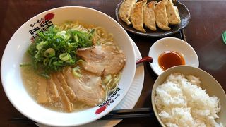 拉麺 津津 美浜店