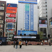 新橋駅前のＳＬ広場