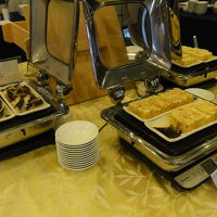 朝食はビュッフェ